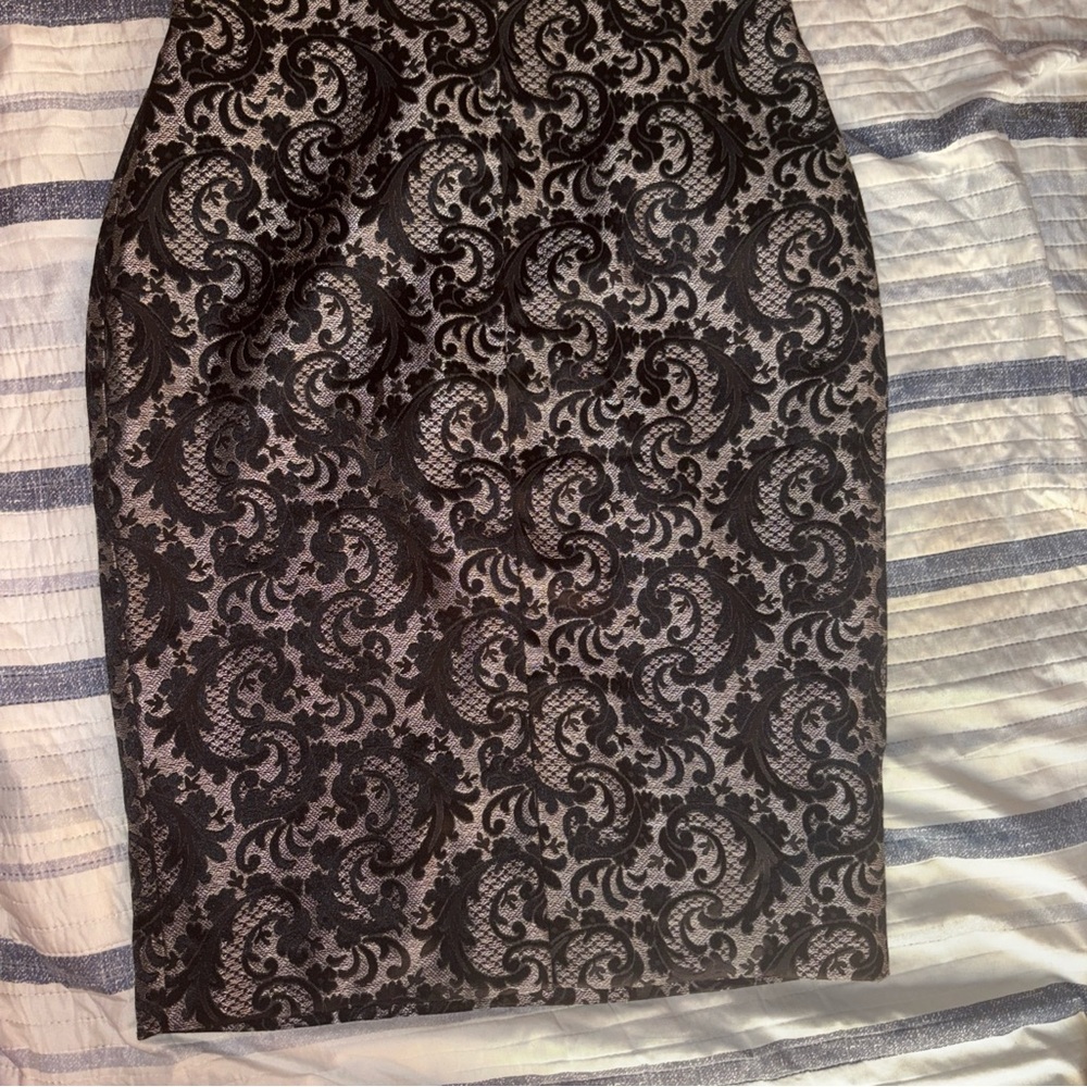 Worthington Black and Silver Pencil Skirt Cocktail